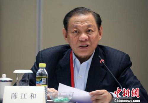 资料图:新加坡金鹰集团主席陈江和在发言中。 任海霞 摄 资料图:新加坡金鹰集团主席陈江和在发言中。 任海霞 摄