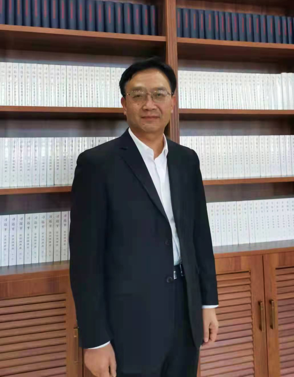 Liang Yuchun is deputy dean of the School of Marxism, Xinjiang Normal University.