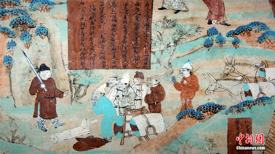 The mural depicting the picture of businessmen meeting robbers. (Photo provided by Dunhuang Academy)