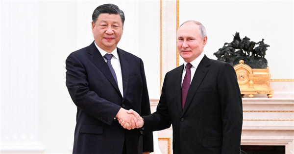 Xi, Putin hold talks