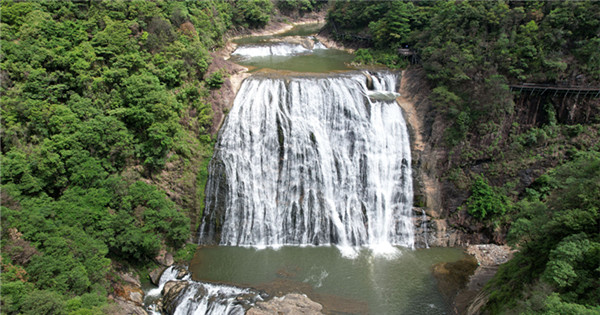 Amazing scenery of Jiulongji waterfall in Fujian