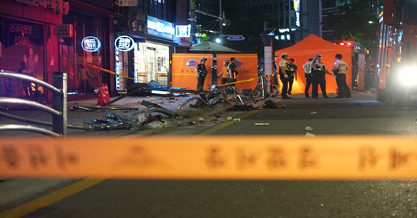 At least 9 pedestrians killed in Seoul as car ploughs into crowd