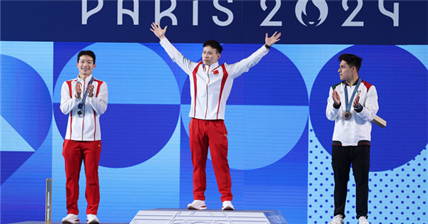 Paris 2024 | Chinese diver defends Olympic title