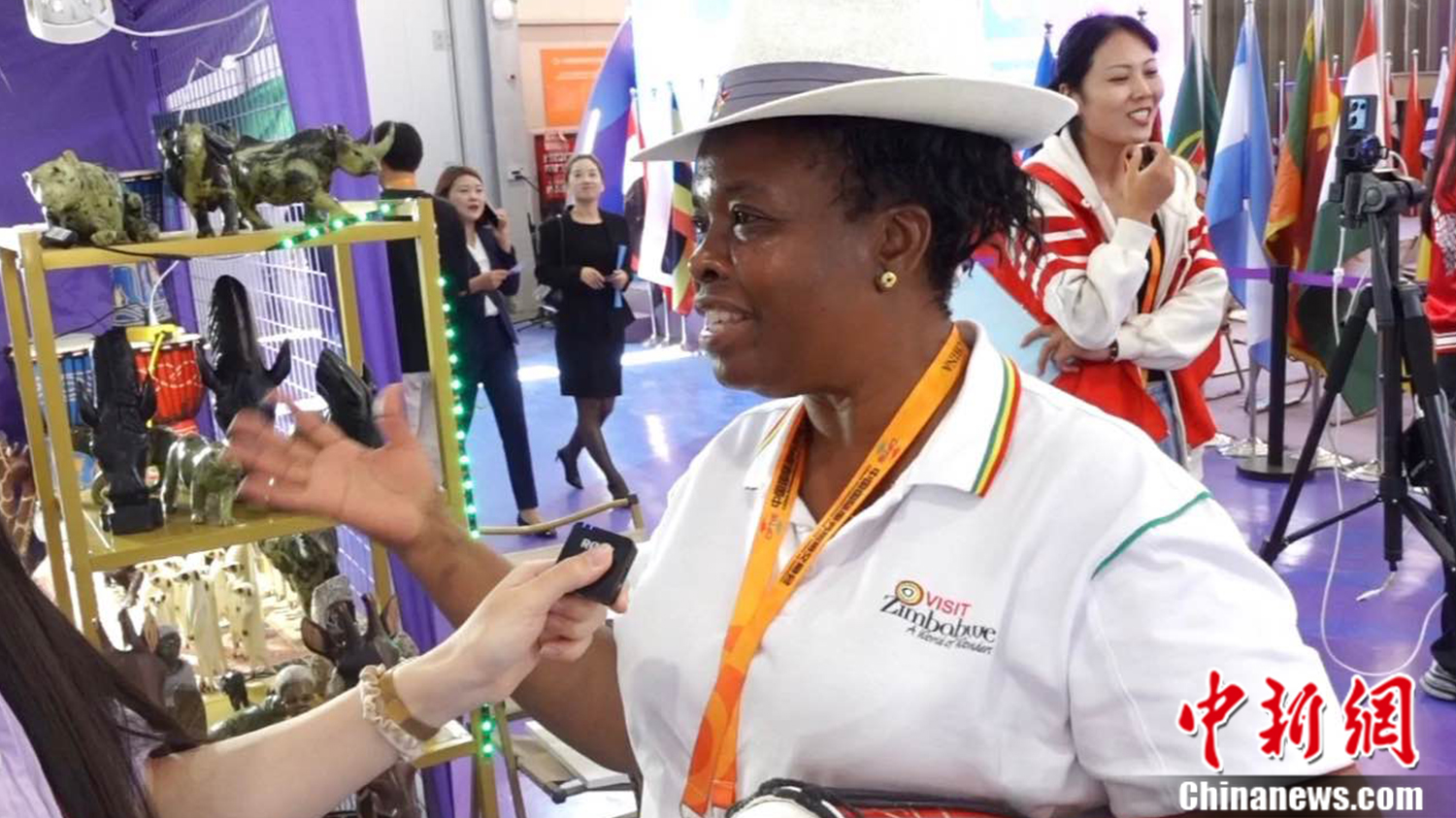 Thuresi Ndarama, a Third Secretary at the Zimbabwean Embassy in Beijing, gives an interview with China News Network at the Shougang Park in Beijing, on Sep. 12, 2024. (Photo: China News Network / Huang Fang)