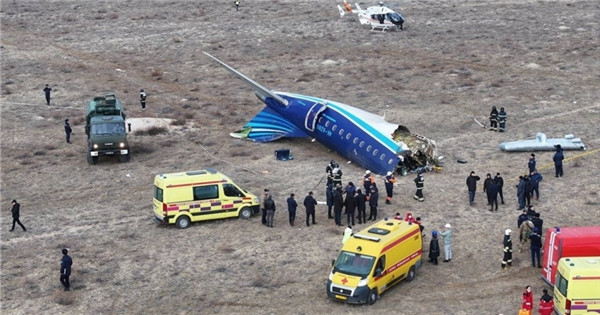 Azerbaijan Airlines plane crashes in Kazakhstan