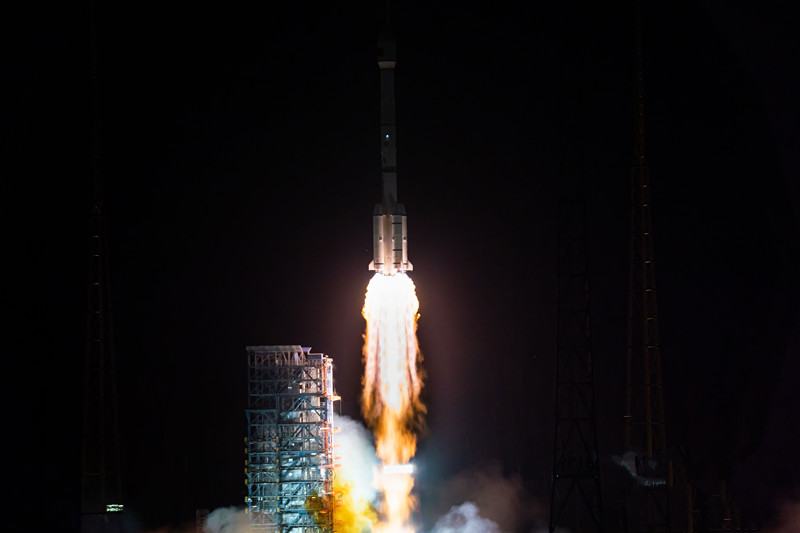 China sends new data relay satellite into space