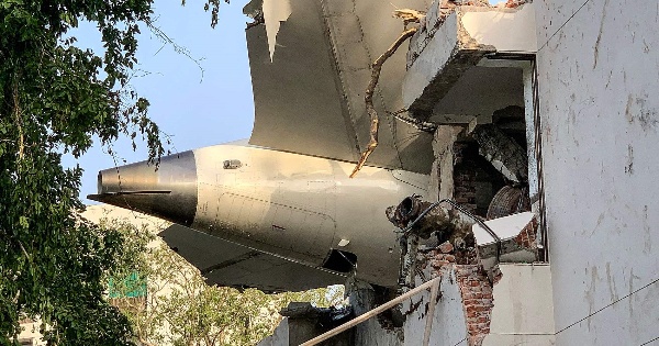 Deadly plane crash kills over 240 people in India