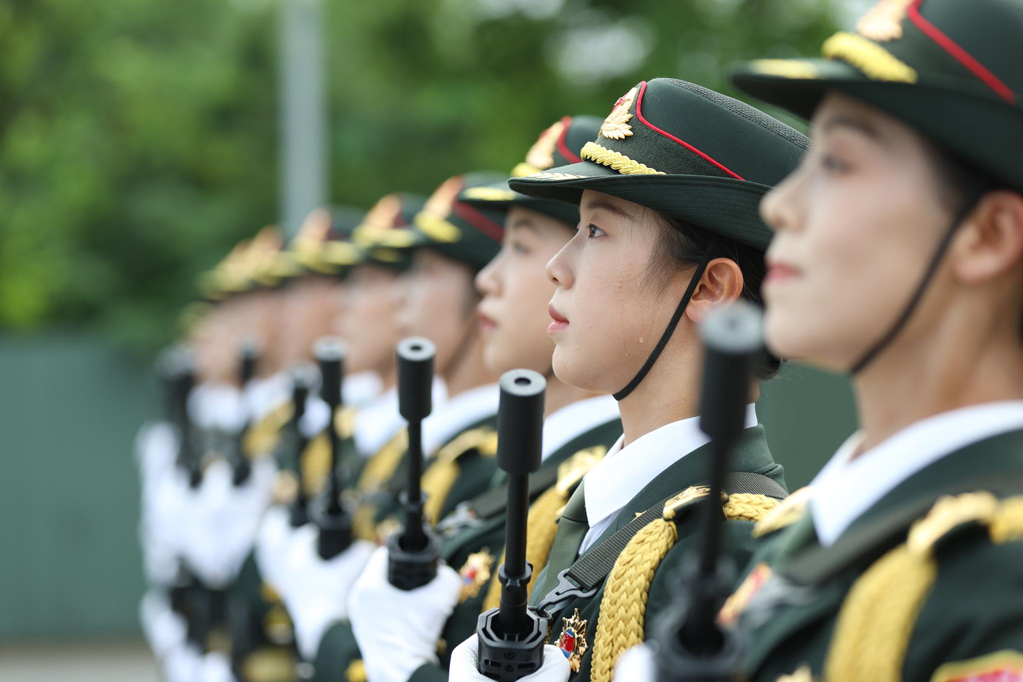 Preparations for upcoming V-parade in Beijing in full swing