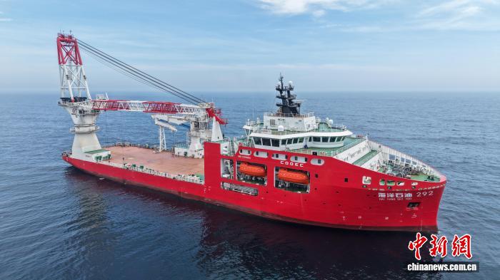 China's domestically developed new-generation deep-water multi-functional offshore engineering vessel "Hai Yang Shi You 292" (Ocean Oil 292) is seen during sea trials. The vessel was officially named and delivered in Qidong, Jiangsu Province, on Aug. 21, 2026. (Photo: COOEC)