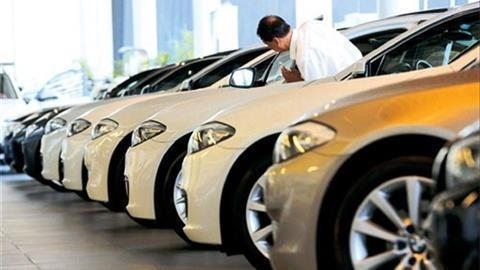 China to slash import tariffs on cars