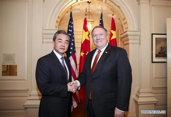 Chinese State Councilor and Foreign Minister Wang Yi (L) meets with U.S. Secretary of State Mike Pompeo in Washington May 23, 2018. (Xinhua/Wang Ying)