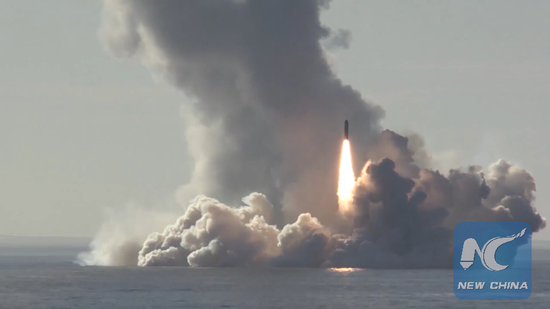This photo taken from a footage published by the Russian Defense Ministry shows a missile being test-fired in the White Sea, Russia, on May 22, 2018. (Xinhua)