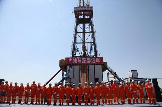 China completed the drilling of deepest well in Asia and the first one in the world that goes through continental stratum of the cretaceous period on March 26, 2018. (Photo by Gu Landing/for chinadaily.com.cn)