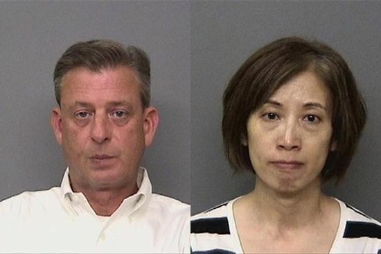 The Redding police on Friday arrest Jonathan McConkey (left), 48, and Kelsi Hoser, 50, both employees of IASCO Flight Training school in Redding, Calif., for conspiracy and kidnapping. The two allegedly kidnap a Chinese pilot in training from IASCO and attempt to deport him to China. (Photo provided to China Daily)