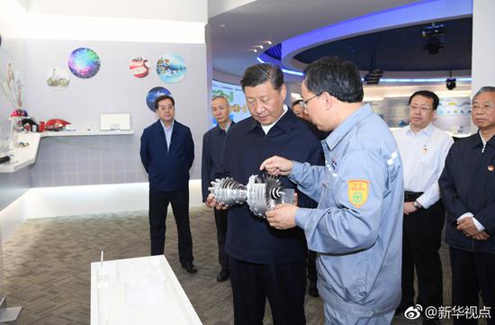 President Xi inspects Yantai Industrial Park of Wanhua Chemical, June 13, 2018. (Xinhua Photo)