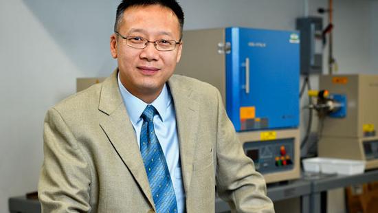 Jincheng Du, professor,  material science and engineering, University of North Texas. /UNT Photo