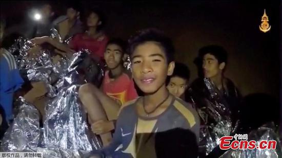 Missing boys found alive in Thailand cave