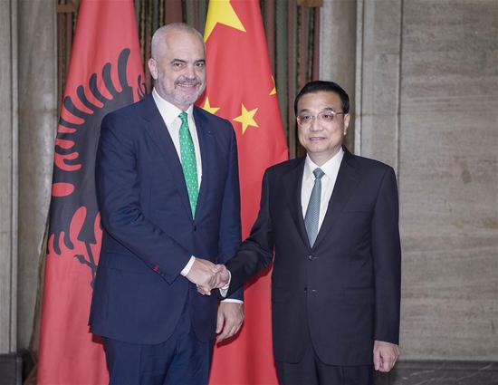 Chinese Premier Li Keqiang meets with Albanian Prime Minister Edi Rama in Sofia, Bulgaria, July 6, 2018. Both leaders are in the Bulgarian capital to attend the seventh leaders' meeting of China and 16 Central and Eastern European countries. (Xinhua/Li Tao)