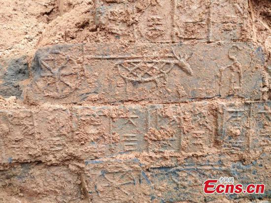 Han Dynasty tomb, robbed in the past, found in eastern village 