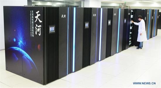 Photo taken on July 26, 2018 shows the prototype of China's new-generation exascale supercomputer Tianhe-3 at the National Supercomputer Center in Tianjin, north China.(Xinhua/Mao Zhenhua)
