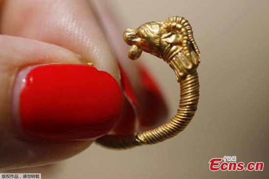 Israel discovers 2,000-year-old golden earring in Jerusalem