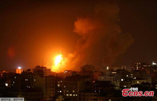 An explosion caused by Israeli airstrikes on Gaza City, Aug. 9, 2018. (Photo/Agencies)