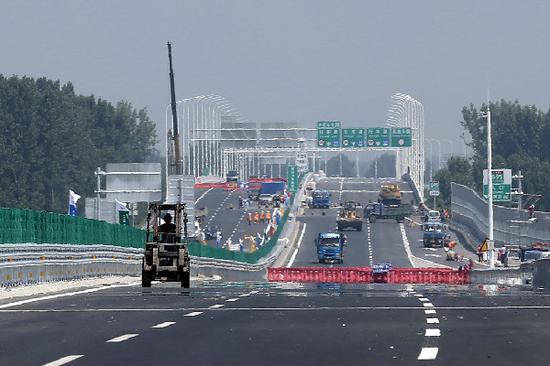 The Capital Region Ring Expressway in Beijing. (ZOU HONG/CHINA DAILY)