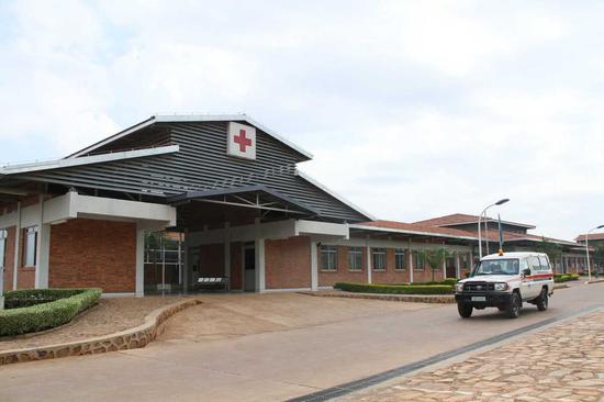 A China-built hospital is seen in Rwanda, Oct. 19, 2015. (Photo/Xinhua)