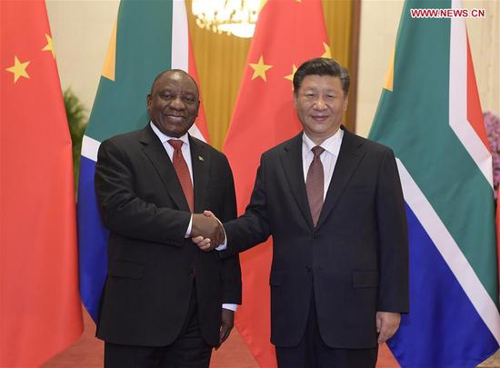 Chinese President Xi Jinping (R) holds talks with South African President Cyril Ramaphosa at the Great Hall of the People in Beijing, capital of China, Sept. 2, 2018. (Xinhua/Li Xueren)