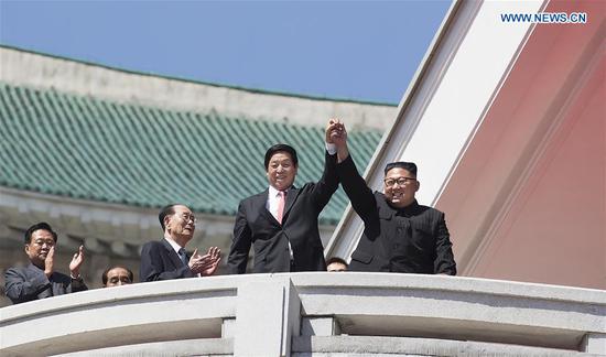 China's top legislator Li Zhanshu (2nd R), together with Kim Jong Un (1st R) and other senior officials of the Democratic People's Republic of Korea, attends the celebrations held at Kim Il Sung Square in central Pyongyang, the DPRK, on Sept. 9, 2018. (Photo/Xinhua)