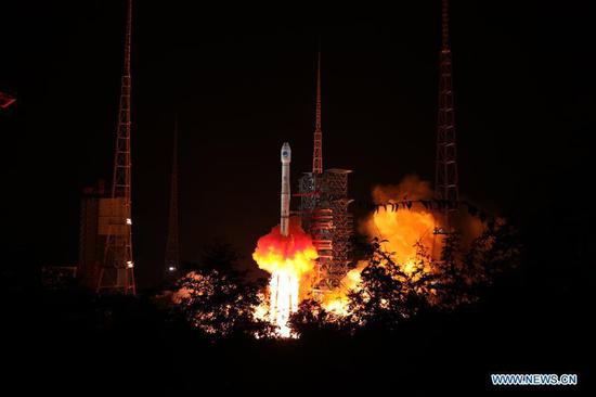 China sends twin BeiDou-3 navigation satellites into space on a single carrier rocket from Xichang Satellite Launch Center in Xichang, southwest China's Sichuan Province, Sept. 19, 2018. (Xinhua/Liang Keyan)