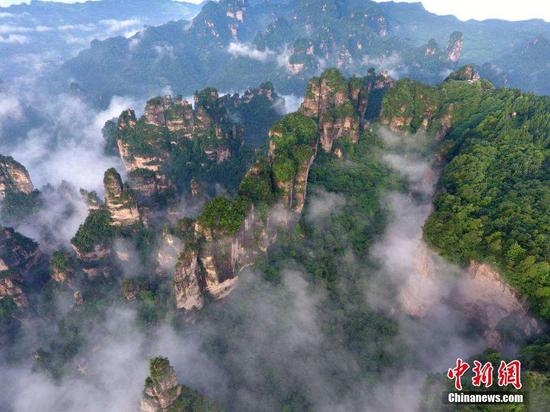 The Zhangjiajie scenic zone in Hunan Province. (Photo/China News Service)