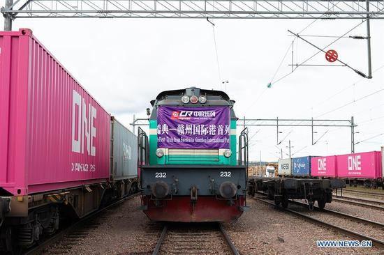 Photo taken on Sept. 17, 2018 shows the train in Stockholm, Sweden.  (Photo/Xinhua)