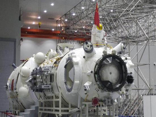 The prototype of the core module of China's first manned space station is seen at a research facility. The space station is expected to be operational around 2022. (Photo/China Daily)
