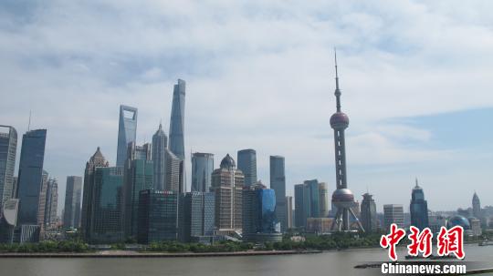 File photo of Shanghai. (China News Service)