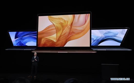 Apple CEO Tim Cook speaks on stage during an event to unveil new Apple products in Brooklyn, New York, the United States, on Oct. 30, 2018.  (Photo/Xinhua)