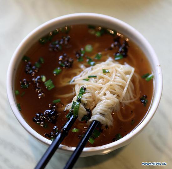 Fine dried noodle produced in Shijiazhuang