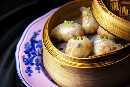 Cantonese dim sum: steamed prawn, bamboo shoot dumpling. (Photo/Courtesy Ritz-Carlton, Singapore)