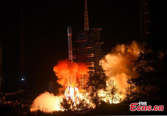 A Long March-3B rocket carrying the Chang'e-4 lunar probe blasts off from Xichang at 2:23 a.m. in the Xichang Satellite Launch Center in southwest China's Sichuan Province, Dec. 8, 2018. It opened a new chapter in China's lunar exploration. The probe is expected to make the first-ever soft landing on the far side of the moon. (Photo: China News Service/Sun Zifa)