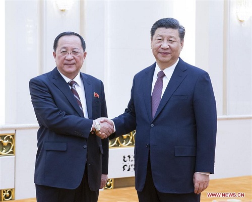 Chinese President Xi Jinping (R) meets with Foreign Minister Ri Yong Ho of the Democratic People's Republic of Korea (DPRK) in Beijing, capital of China, Dec. 7, 2018. (Xinhua/Yao Dawei)