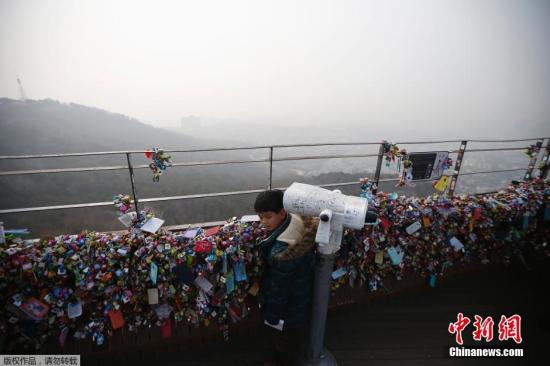 A boy is seen at the top of N Seoul Tower. (File photo/Agencies)