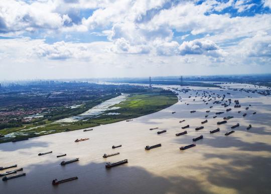 The Wuhan section of the Yangtze River. (Photo/Xinhua)