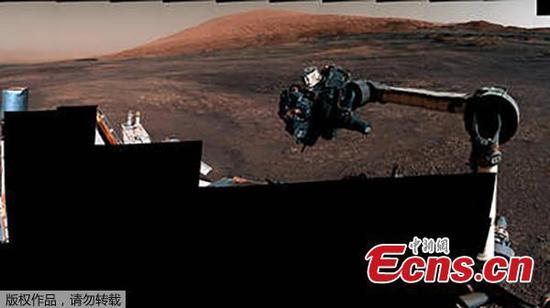 Curiosity Mars rover's panorama of 'Rock Hall'