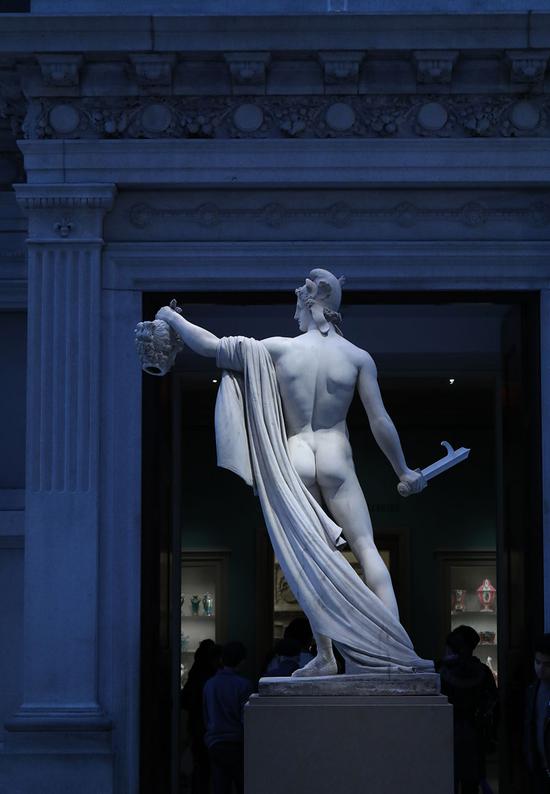 Perseus with the Head of Medusa at NYC's Metropolitan Museum of Art. (PHOTO BY HUANG YI/FOR CHINA DAILY)
