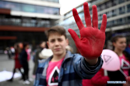 Pink Shirt Day event held in Sarajevo to call for awareness of peer violence