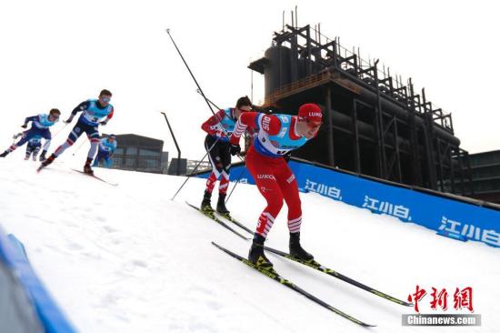 A skiing match is held in Beijing, March 2, 2019. (Photo/China News Service)