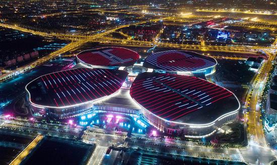 Aerial photo taken on Oct. 21, 2018 shows the National Exhibition and Convention Center (Shanghai), the main venue of the first China International Import Expo (CIIE), in Shanghai, east China. (Xinhua/Ding Ting)