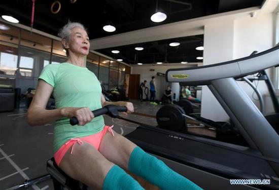 74-year-old granny spends one hour every day in bodybuilding