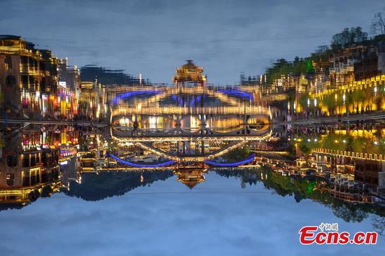 Splendid night view of Fenghuang Ancient Town in Hunan