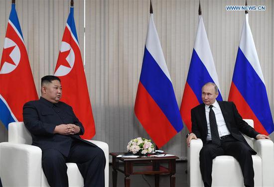 Russian President Vladimir Putin (R) meets with top leader of the Democratic People's Republic of Korea (DPRK) Kim Jong Un in Vladivostok, Russia, April 25, 2019. (Xinhua/Sputnik)